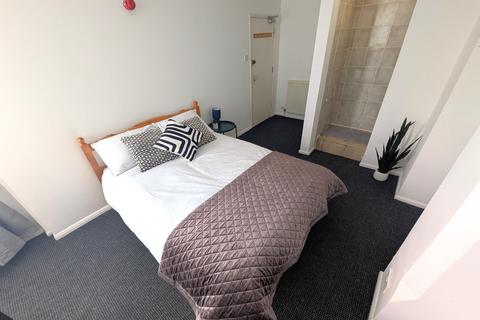 undefined, Goldswong Terrace, Nottingham NG3