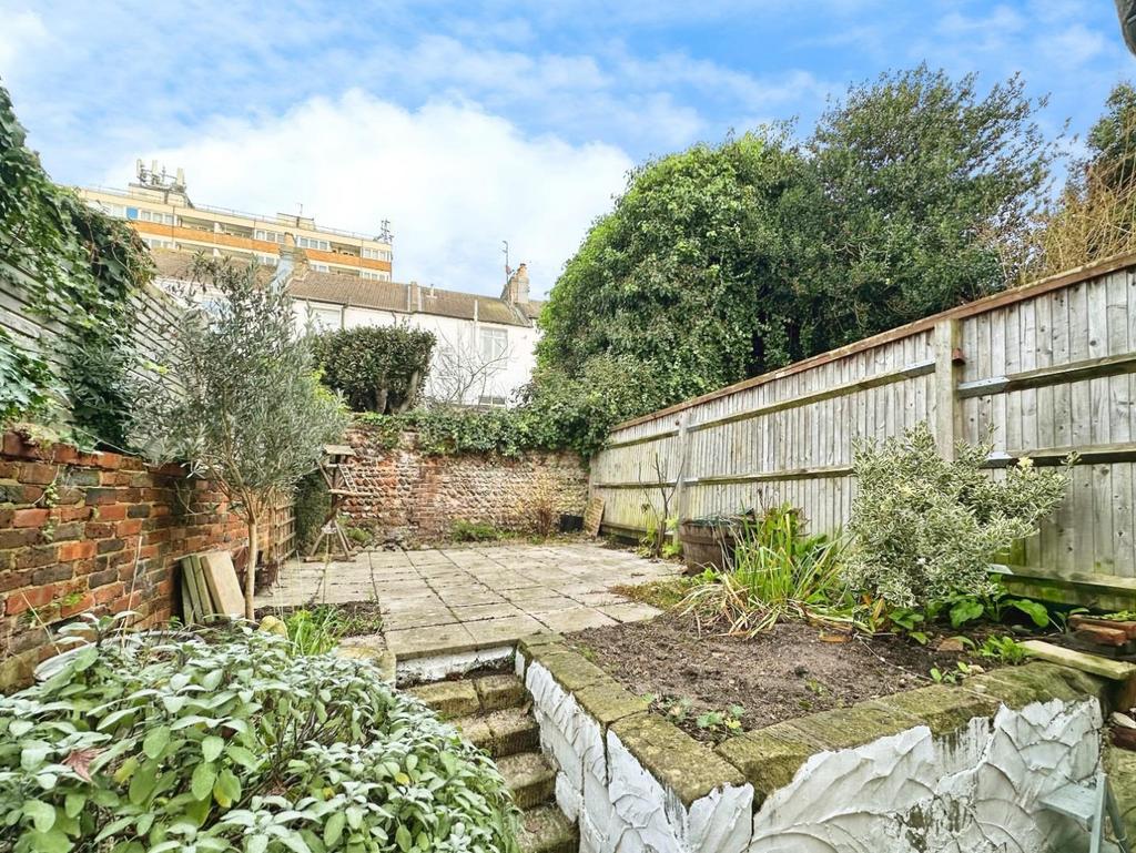 Garden.jpg