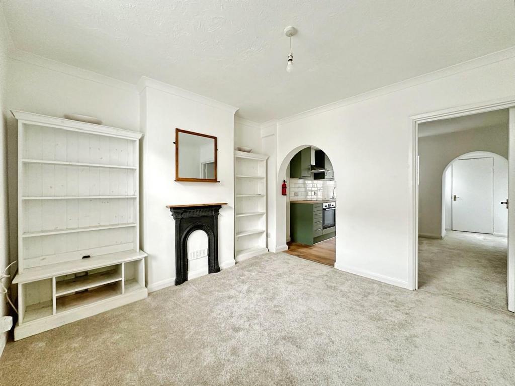 Living Room.jpg
