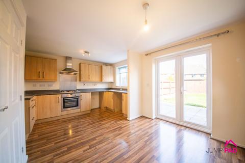 3 bedroom semi-detached house to rent, Daisy Avenue, Newton-Le-Willows, WA12
