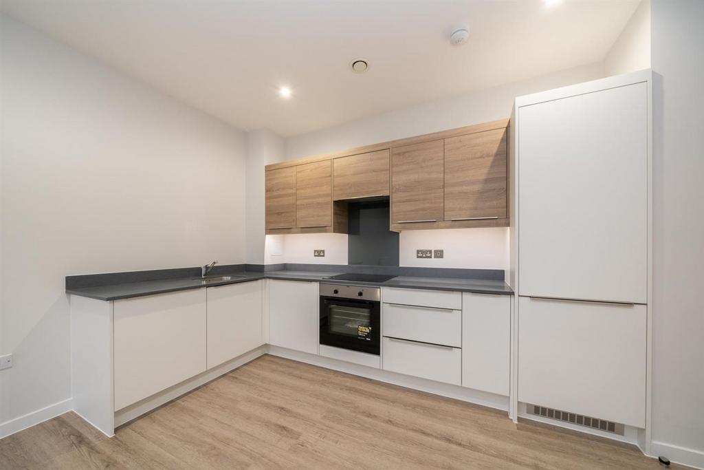 Bryanston-Court-kitchen (2).jpg