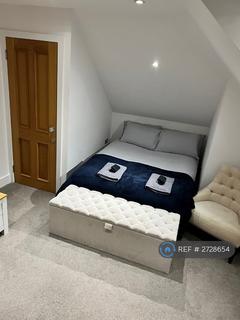 2 bedroom flat to rent, Coldharbour Lane, London, SE5