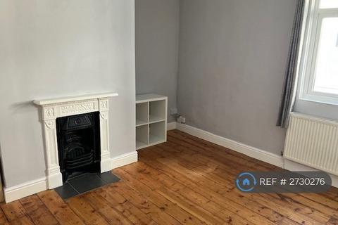 2 bedroom flat to rent, Cathedral Road, Cardiff, CF11
