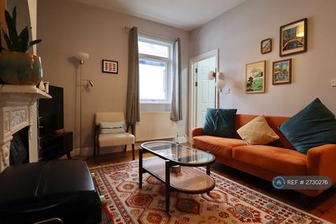 2 bedroom flat to rent, Cathedral Road, Cardiff, CF11