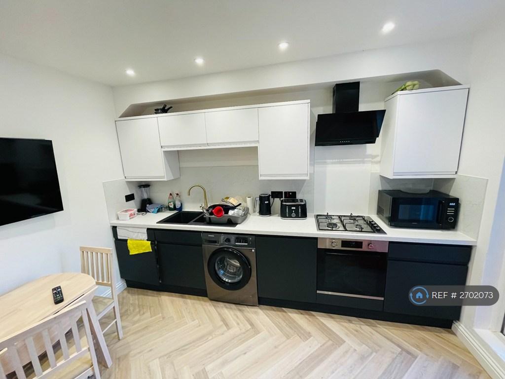 Communal Kitchen