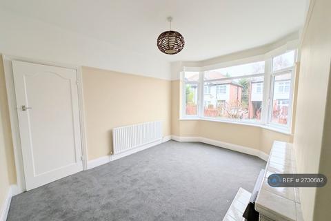 3 bedroom semi-detached house to rent, Exton Road, Nottingham, NG5