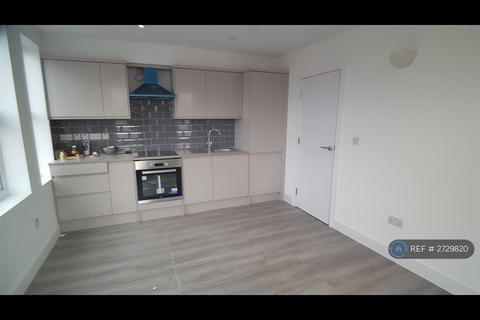 2 bedroom flat to rent, Thornton Heath, Croydon, CR7