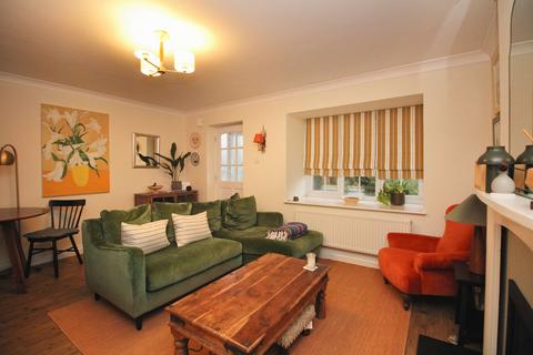 undefined, Llwyn Onn, Tyla Garw, CF72 9EU