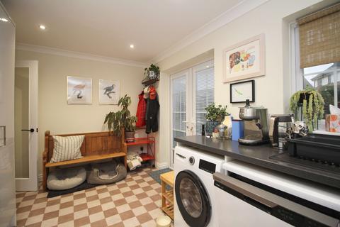 undefined, Llwyn Onn, Tyla Garw, CF72 9EU