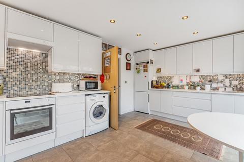 3 bedroom house for sale, John Arlott Court, Alresford, Hampshire, SO24