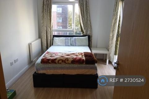 undefined, Wave Court, Romford, RM7