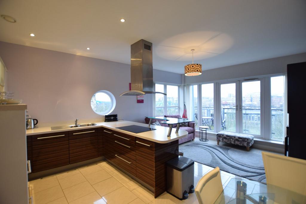Kitchen/Living Room