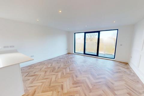 2 bedroom flat to rent, Goldstone Crescent, Hove, BN3