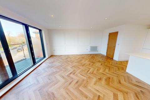 2 bedroom flat to rent, Goldstone Crescent, Hove, BN3