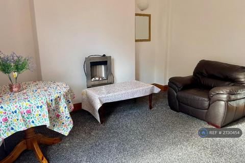 2 bedroom flat to rent, Great Northern Road, Aberdeen, AB24
