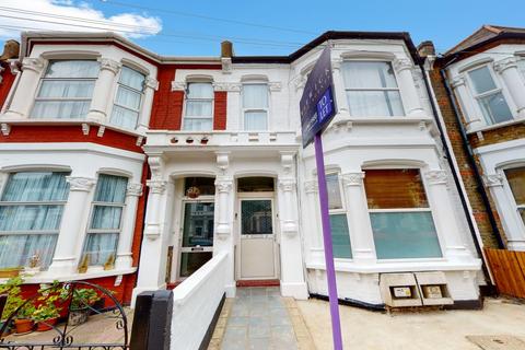 4 bedroom terraced house for sale, Burrows Road, Kensal Rise, London