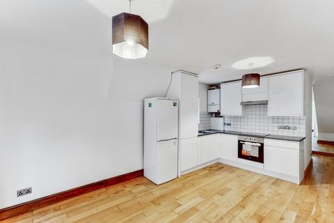 4 bedroom terraced house for sale, Burrows Road, Kensal Rise, London