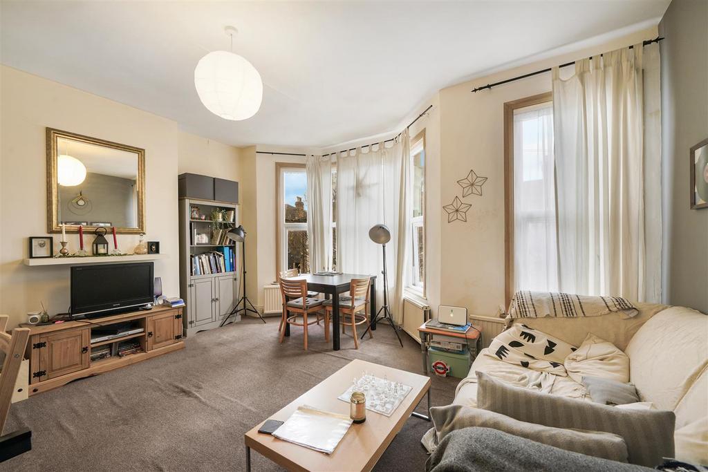Front room 4
