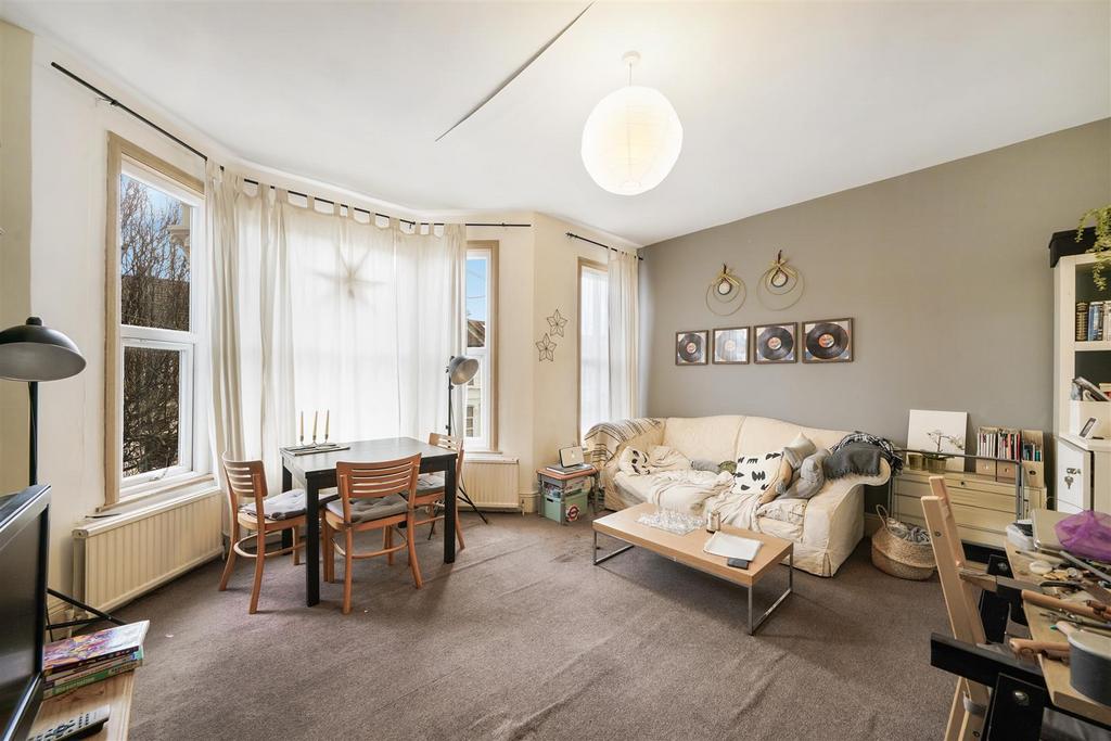 Front room 4