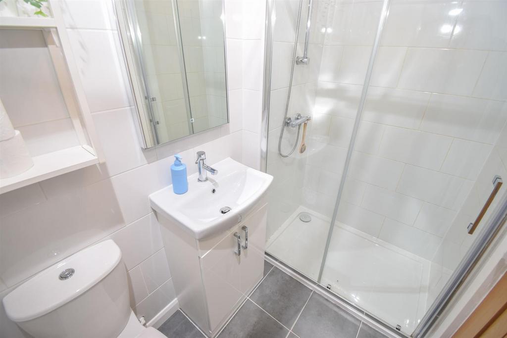 En suite shower room