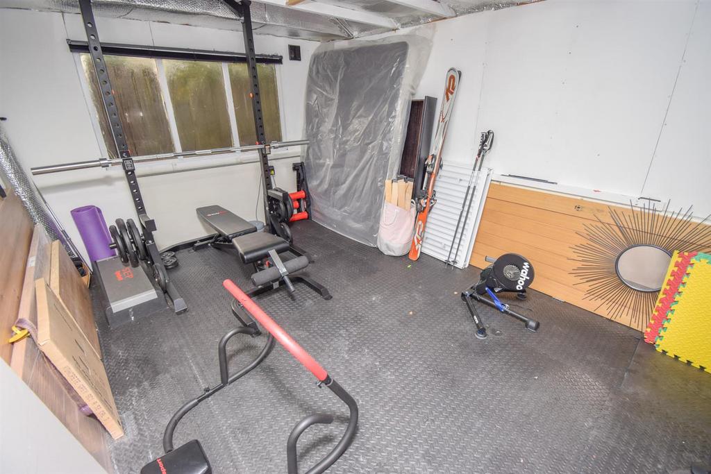 Shed/gym