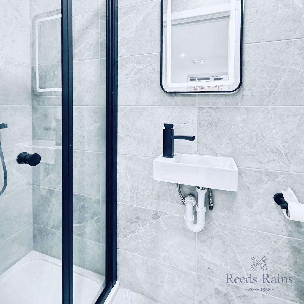 Downstairs Ensuite