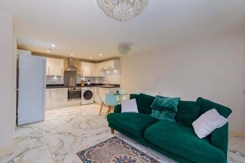 undefined, Chadwick Road, Langley  SL3
