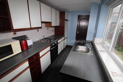 3 bedroom terraced house for sale, Kirkby Street, Lincoln