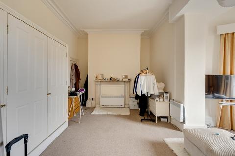 undefined, Flat , York Place, BS8