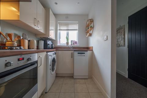 undefined, Magdalene Close, Swindon SN3