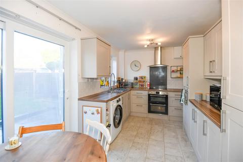 3 bedroom terraced house for sale, Brookmead, Southwick