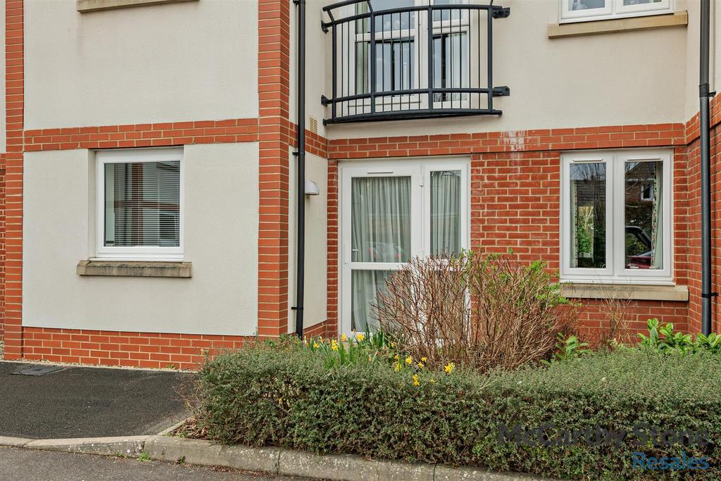 8641123-exterior01-800.jpg