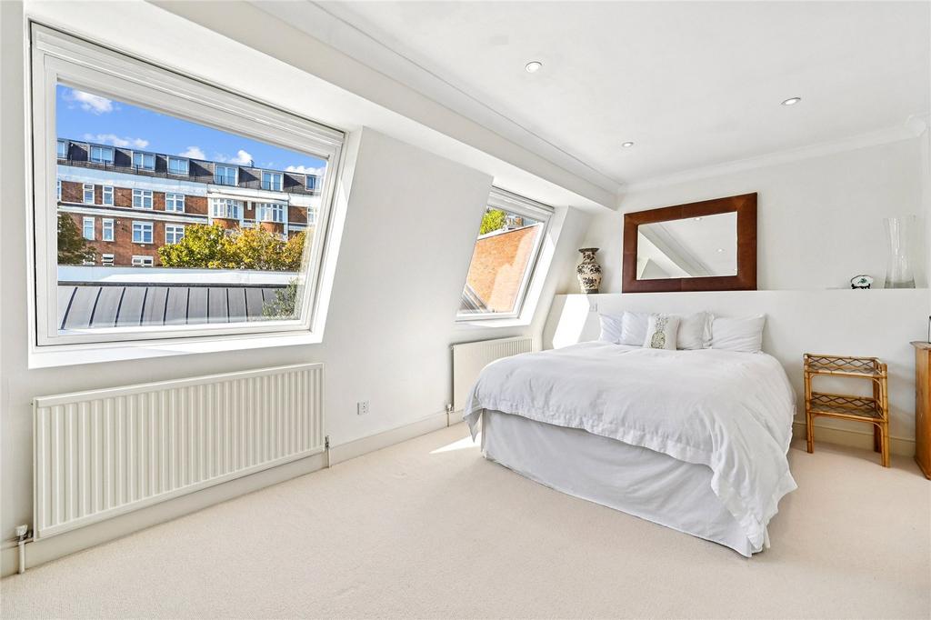 Principal Bedroom
