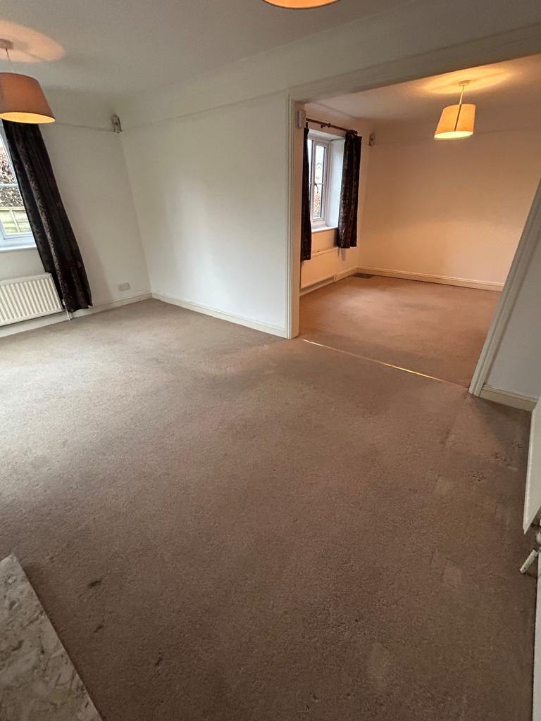 Lounge and dining room