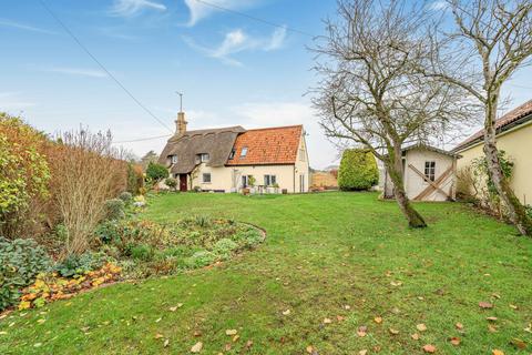 3 bedroom cottage for sale, Newmarket Road, Barton Mills IP28