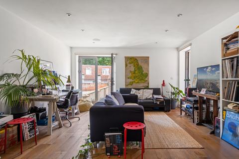 1 bedroom flat for sale, Mile End Road, Whitechapel, E1
