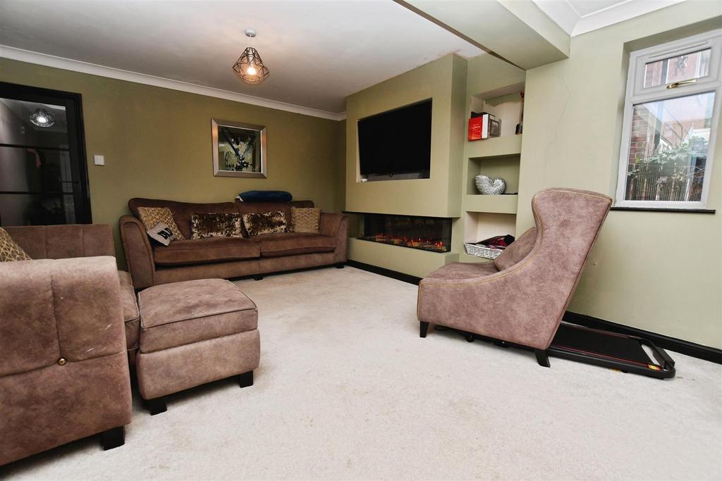 Lounge/Snug Area