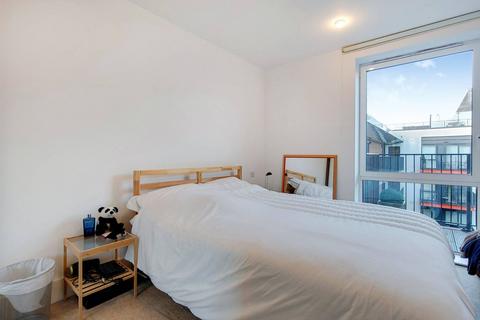 1 bedroom flat for sale, Warehouse Court, Woolwich Riverside, London, SE18