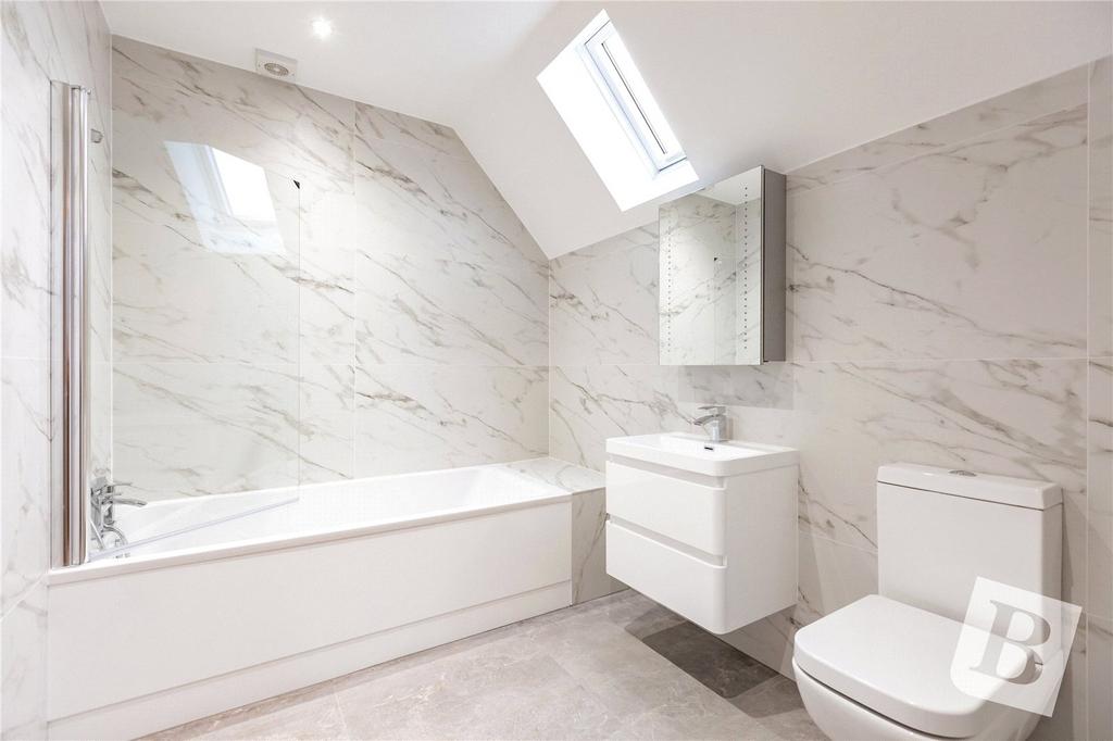 Master En-Suite