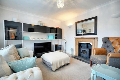 4 bedroom detached house for sale, Headcorn Road, Grafty Green, ME17