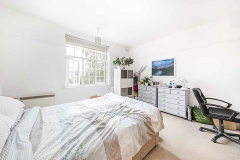 1 bedroom flat to rent, Richmond Road, London SW20