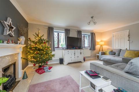 4 bedroom detached house for sale, 26 Stockton Close, Hadleigh