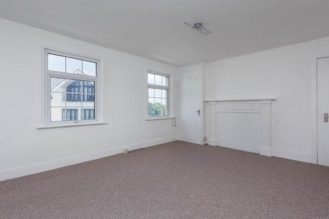 undefined, Dover Road, Gravesend DA11