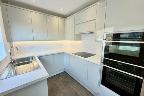 undefined, Primley Park Grove, Leeds LS17