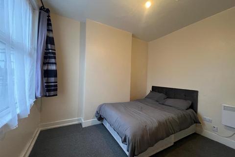 undefined, Beulah Road, Thornton Heath