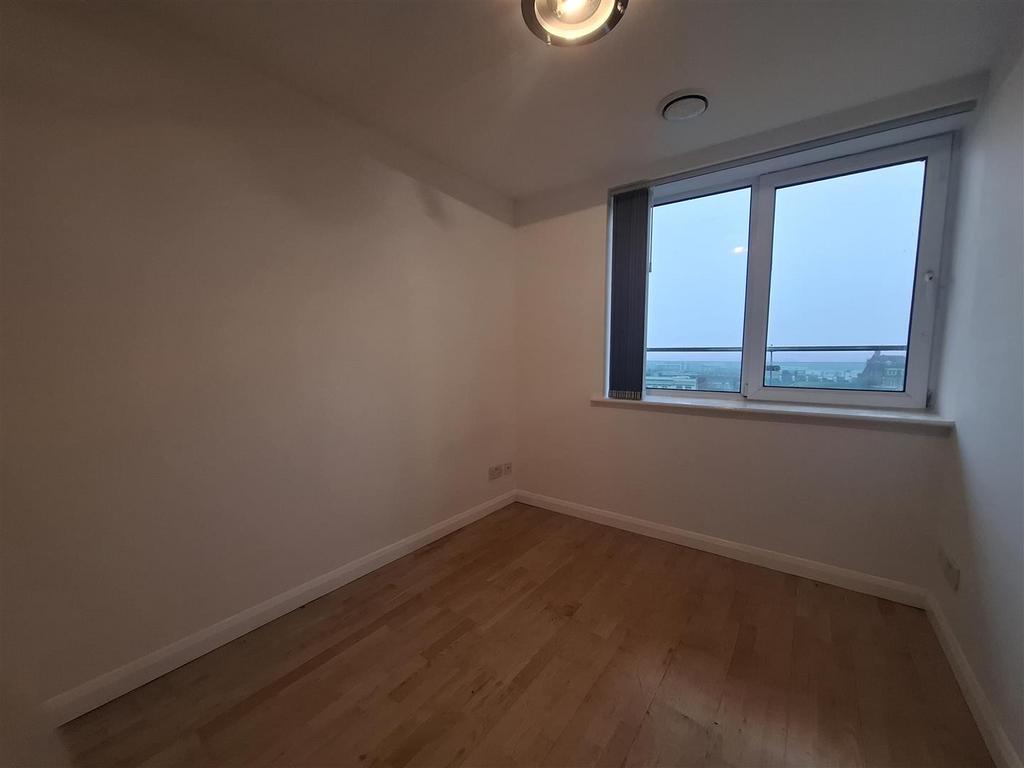 Bedroom 2.jpg