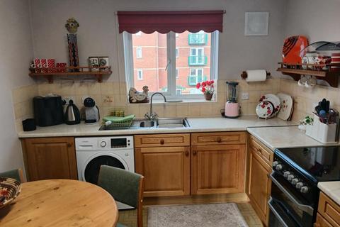2 bedroom flat to rent, Cypher House, Goose Island, Marina, Swansea, SA1 1UB