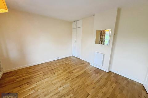 3 bedroom terraced house to rent, Mill Farm Road, Birmingham