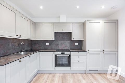 4 bedroom end of terrace house to rent, Wrexham Road, Noak Hill, RM3