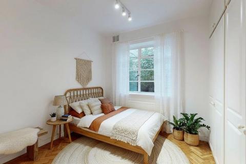 2 bedroom flat to rent, Cambridge Park, TW1